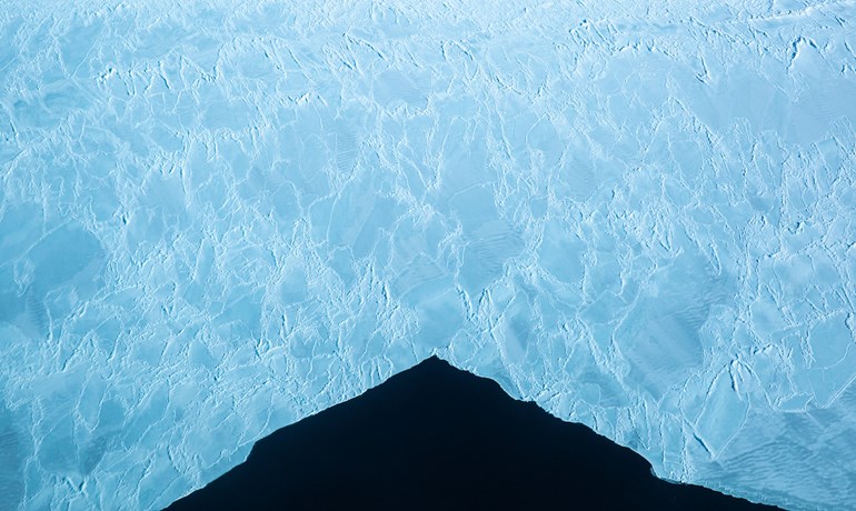 Floating ice